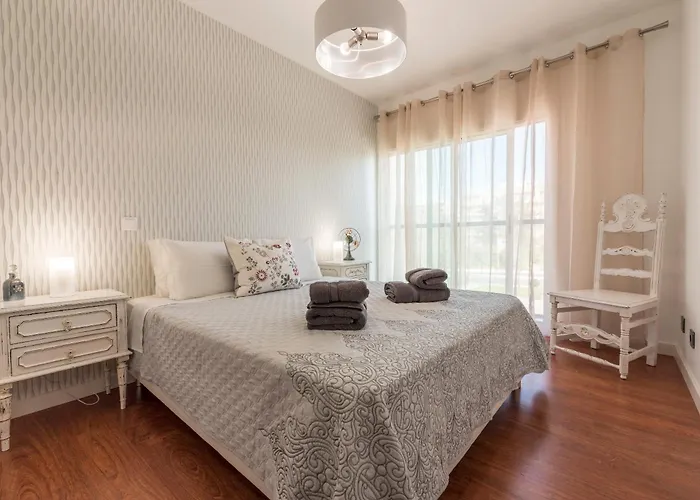 Apartment Edificio Foz Palace Da Rocha 2 Bedroom Portimão